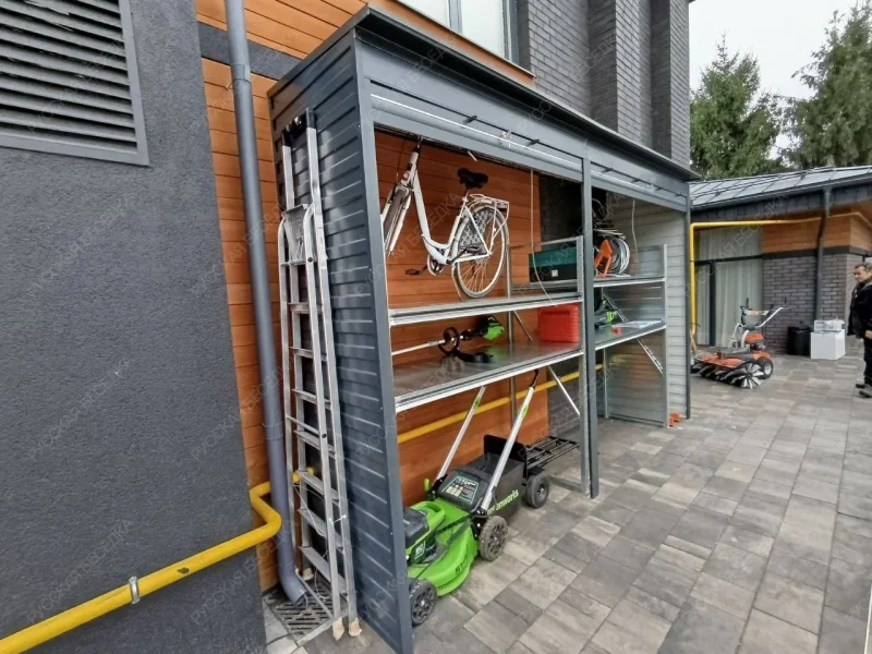 Роллетный шкаф для хранения велосипедов